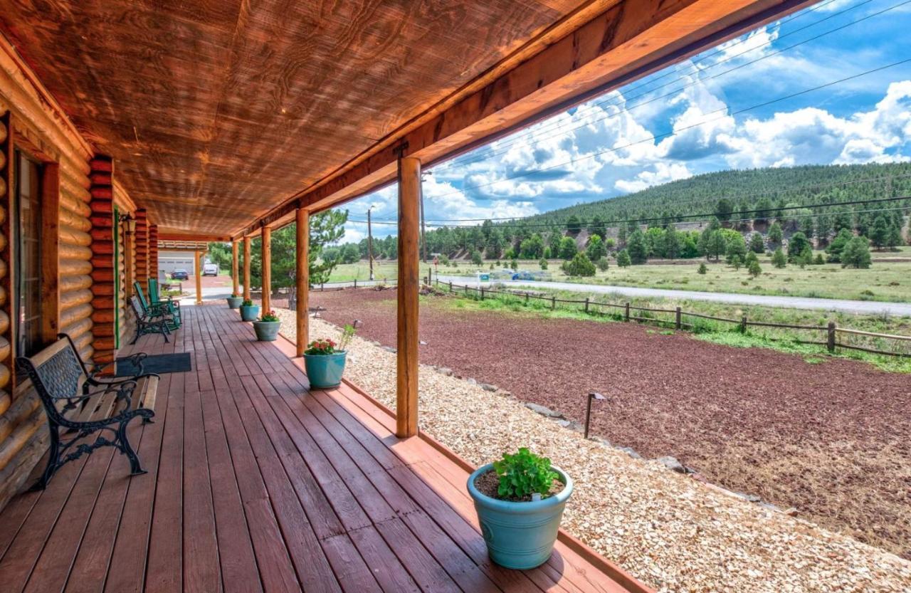Quarter Horse Inn & Lodge Williams Exteriör bild