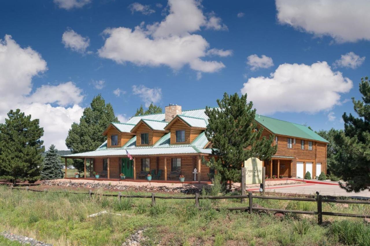 Quarter Horse Inn & Lodge Williams Exteriör bild